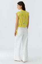 Load image into Gallery viewer, Oui Blouse in Yellow/Stone Print