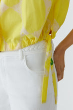 Load image into Gallery viewer, Oui Blouse in Yellow/Stone Print