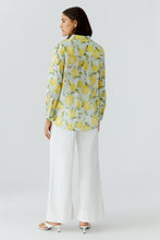 Load image into Gallery viewer, Oui Lemon Print Blouse in Light Green/Yellow