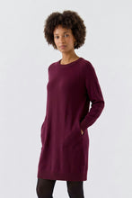 Load image into Gallery viewer, Oui Knit Dress in Bramble Berry