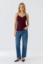 Load image into Gallery viewer, Oui Jersey Cami in Bramble Berry