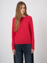 Load image into Gallery viewer, Repeat Cashmere Lightweight Sweater in Blossom
