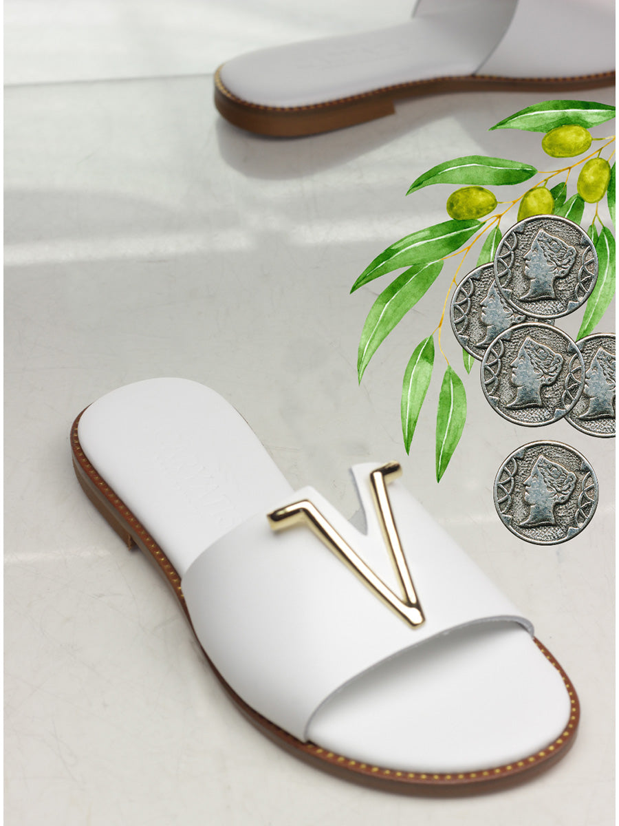 Caryatis Leather Sandal in White Gold