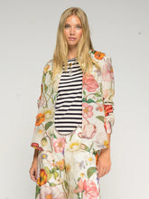 Load image into Gallery viewer, Vilagallo Gaby Floral Print Shirt