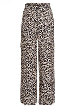 Load image into Gallery viewer, Marc Aurel Leopard Print Cargo Pants