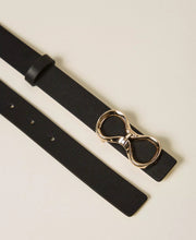 Load image into Gallery viewer, Twinset Reversible Belt in Black/Parchment Beige