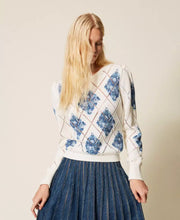 Load image into Gallery viewer, Twinset Diamond Pattern Sweater in Blue Topaz Diamond Floral Print