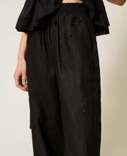 Load image into Gallery viewer, Twinset Linen Joggers in Black