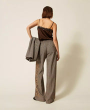 Load image into Gallery viewer, Twinset Houndstooth Trousers with Embroidery