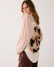 Load image into Gallery viewer, Summum Striped Print Shirt