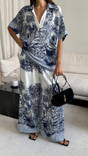 Load image into Gallery viewer, Charli Stella Set in Indigo Blue Print