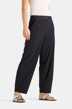 Load image into Gallery viewer, Cambio Elena Pant in Dark Navy