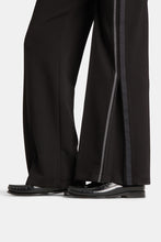 Load image into Gallery viewer, Cambio Amelia Side Stripe Pant in Black