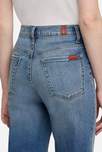 Load image into Gallery viewer, 7 For All Mankind Modern Dojo Tailorless Jeans in Faded Echo