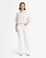 Load image into Gallery viewer, 7 For All Mankind Slim Illusion Tailorless Dojo Jeans in White