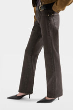 Load image into Gallery viewer, 7 For All Mankind Calie Straight in Brown Coated Denim