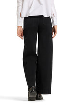 Load image into Gallery viewer, Cambio Ada Patched Pocket Jean in Black