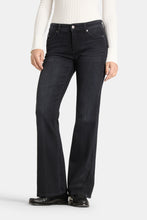 Load image into Gallery viewer, Cambio Paris Flared Jeans in Shaping Dark Black