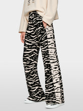 Load image into Gallery viewer, Marc Cain Printed Pull On Pant in Black