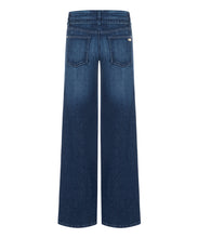 Load image into Gallery viewer, Cambio Tess Jeans in Mid Ink Used