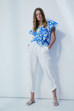 Load image into Gallery viewer, Mélissa Nepton Claudie Linen Cargo Pant in White
