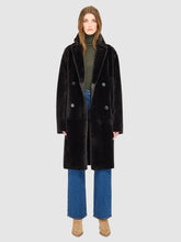 Load image into Gallery viewer, HiSO Elle Reversible Shearling Coat in Black Vintage