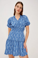 Load image into Gallery viewer, Rails Fiorella Dress in Blue Ikat
