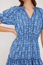 Load image into Gallery viewer, Rails Fiorella Dress in Blue Ikat