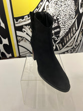 Load image into Gallery viewer, David Tyler Suede Boots in Black