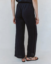 Load image into Gallery viewer, Bella Dahl Beach Pant with Lattice Stripe in Black