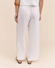 Load image into Gallery viewer, Bella Dahl Beach Pant with Lattice Stripe in White