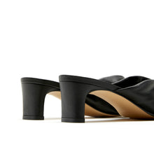 Load image into Gallery viewer, Sister X Soeur Estelle Mules in Black