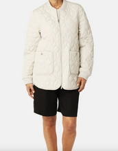 Load image into Gallery viewer, Ilse Jacobsen Quilted Jacket in Kit