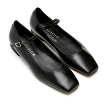 Load image into Gallery viewer, Sister X Soeur Babette Flats in Black