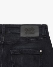 Load image into Gallery viewer, Cambio Pearlie Jeans in Black
