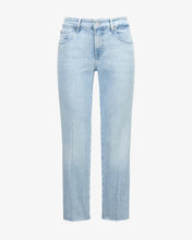 Load image into Gallery viewer, 7 For All Mankind Callie Straight Ankle Jeans in Dewdrop
