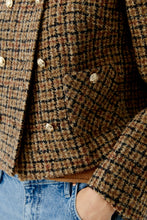 Load image into Gallery viewer, Oui Check Jacket in Dark Camel &amp; Black
