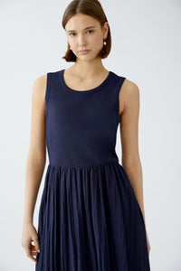 Oui Sleeveless Dress in Navy