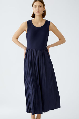 Oui Sleeveless Dress in Navy