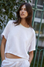 Load image into Gallery viewer, Oui Short Sleeve Linen Top in Optic White
