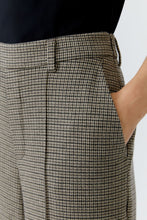 Load image into Gallery viewer, Oui Trousers in Light Stone
