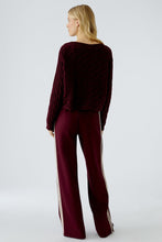 Load image into Gallery viewer, Oui Sirah Sweater in Bramble Berry
