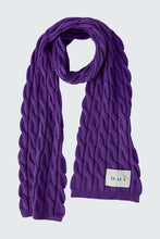 Load image into Gallery viewer, Oui Cotton Cableknit Scarf in Amaranth Purple
