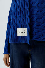Load image into Gallery viewer, Oui Cotton Cableknit Scarf in Royal Blue
