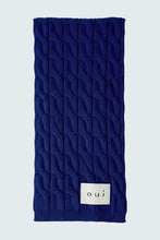 Load image into Gallery viewer, Oui Cotton Cableknit Scarf in Royal Blue

