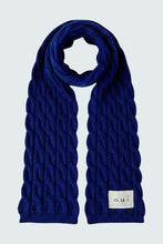 Load image into Gallery viewer, Oui Cotton Cableknit Scarf in Royal Blue
