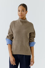 Load image into Gallery viewer, Oui Sweater in Taupe Melange
