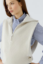 Load image into Gallery viewer, Oui Vest in Off White
