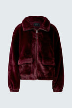 Load image into Gallery viewer, Oui Faux Fur Jacket in Bramble Berry
