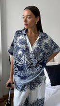 Load image into Gallery viewer, Charli Stella Set in Indigo Blue Print

